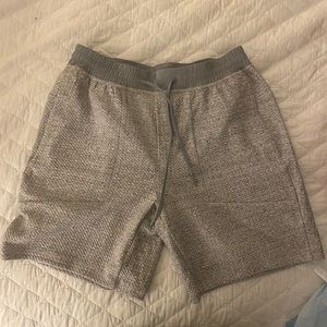 Men’s At Ease Short 7" -Gray Size L